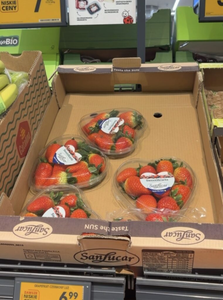 バレンタイン仕様のイチゴ